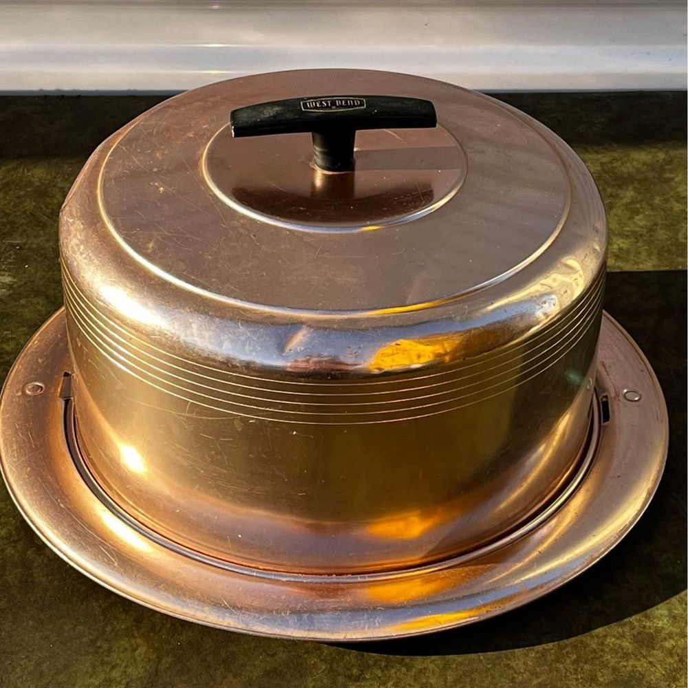 West Bend Rose Colored Cake Carrier